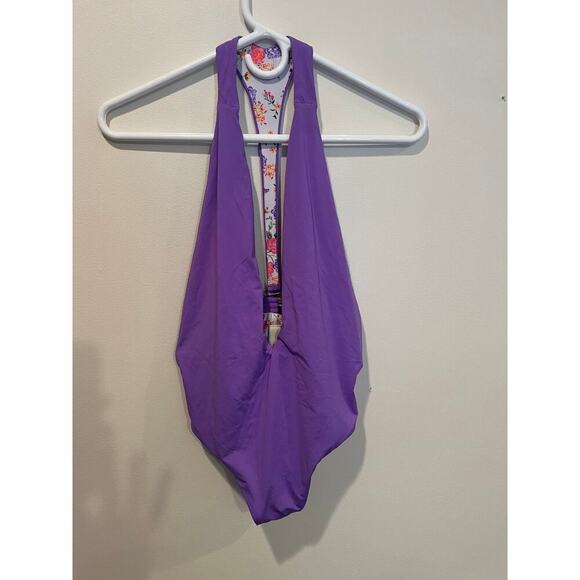 Maaji Dunes Plunge Tiki Reversible One-Piece Swimsuit - Picture 5 of 7